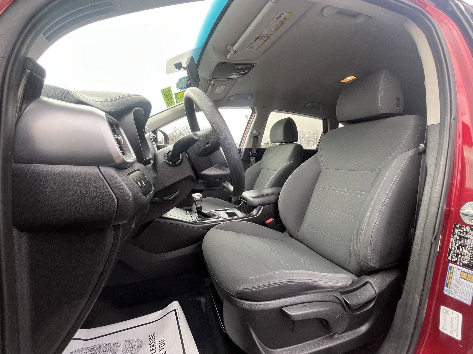 Used 2020 Kia Sorento LX image 6