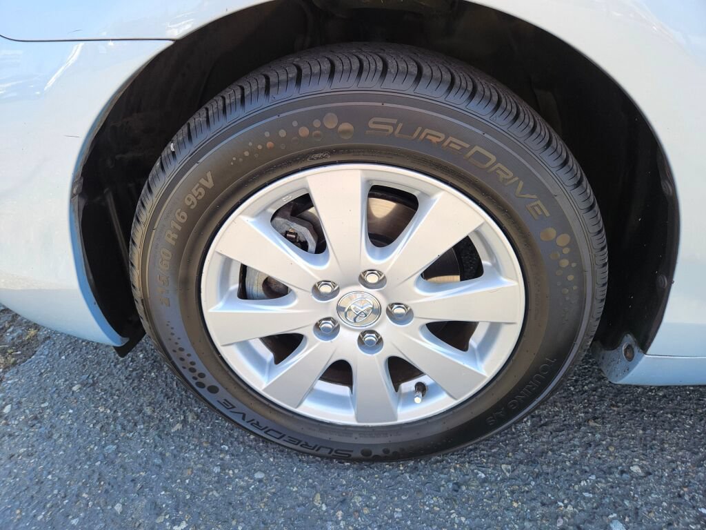 Used 2008 Toyota Camry Hybrid FWD image 8