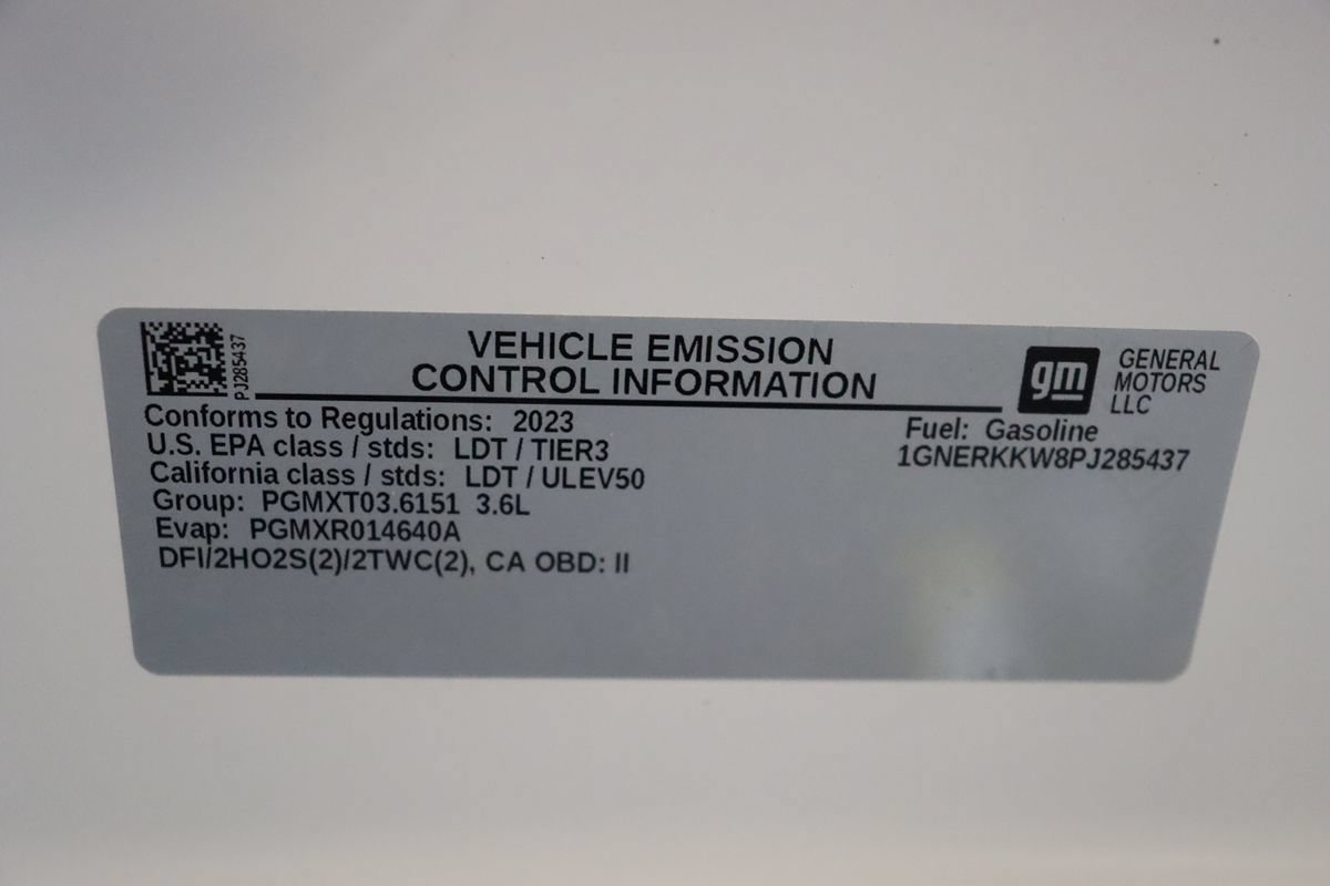 Used 2023 Chevrolet Traverse Premier FWD image 68