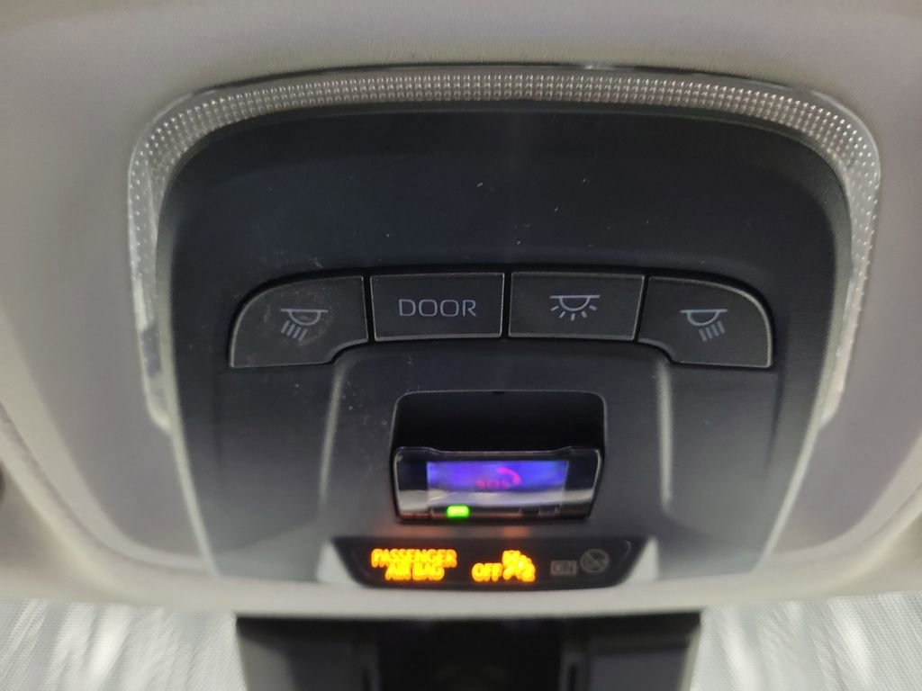 Used 2023 Toyota Corolla LE image 20