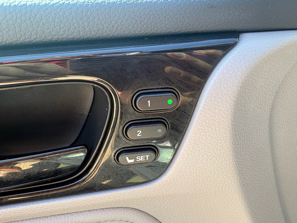 Certified 2023 Honda Odyssey Touring image 12