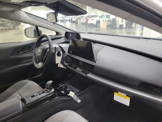New 2026 Toyota Prius LE FWD image 9
