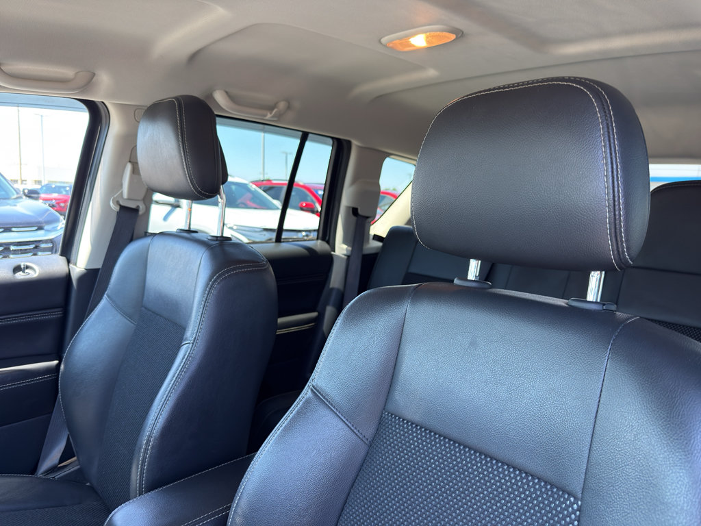 Used 2017 Jeep Compass Latitude AWD/4WD image 26