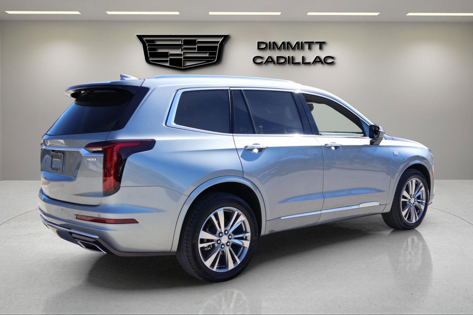 Certified 2025 Cadillac XT6 Premium Luxury image 5