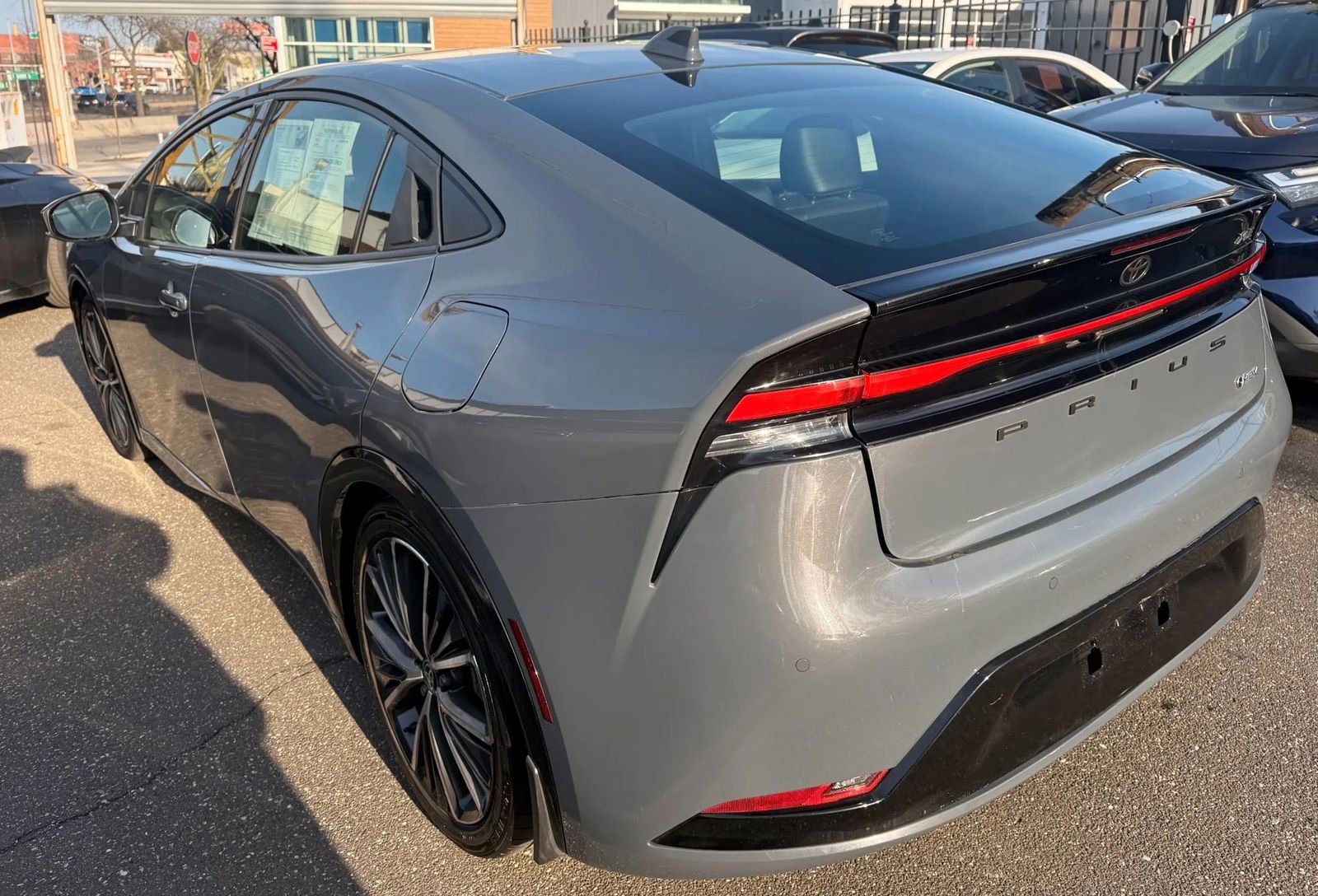 Used 2023 Toyota Prius XLE image 7