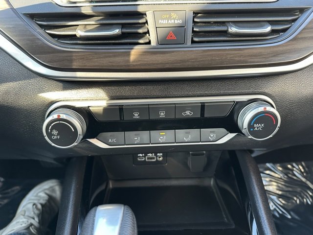 Used 2024 Nissan Altima 2.5 SV image 33