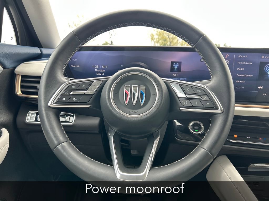 Used 2025 Buick Envision Avenir AWD/4WD image 16