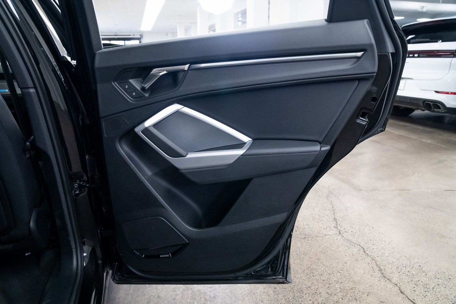 Used 2024 Audi Q3 2.0T Premium Plus w/ Premium Plus Package image 22