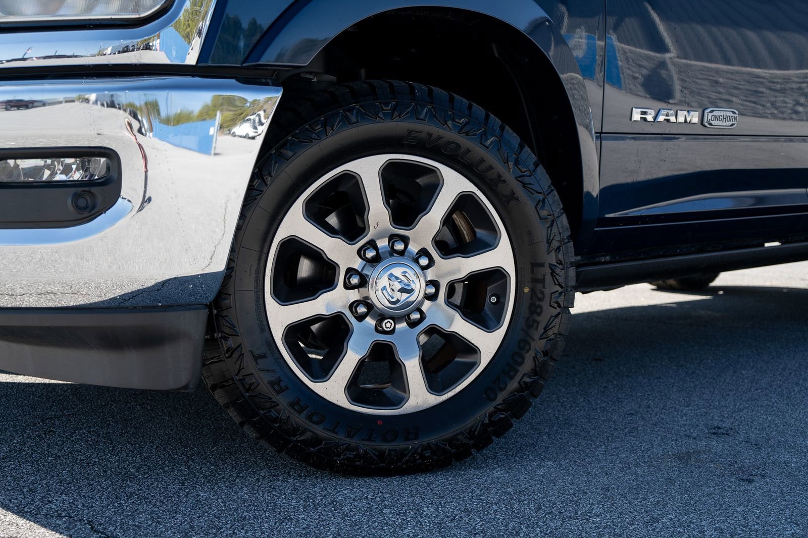 Used 2019 RAM 2500 Limited image 3