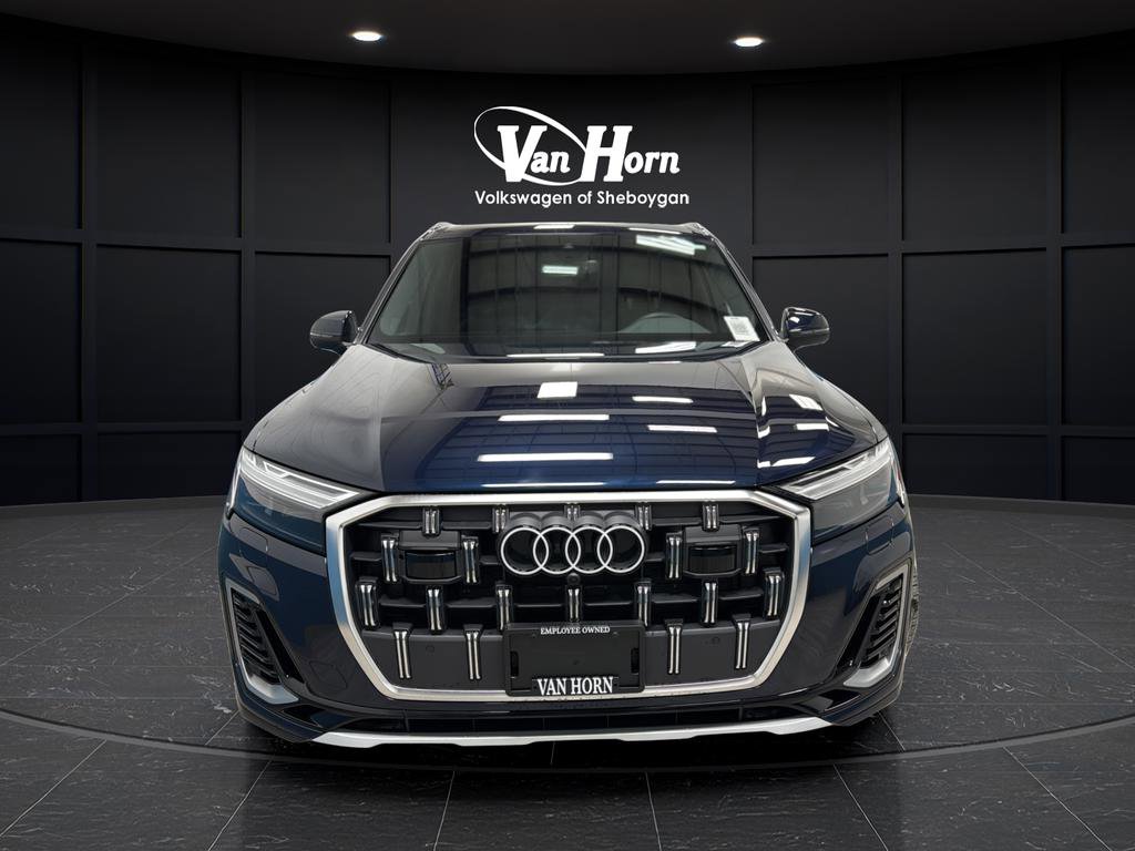 Used 2025 Audi Q7 3.0T Premium Plus w/ Premium Plus Package image 2