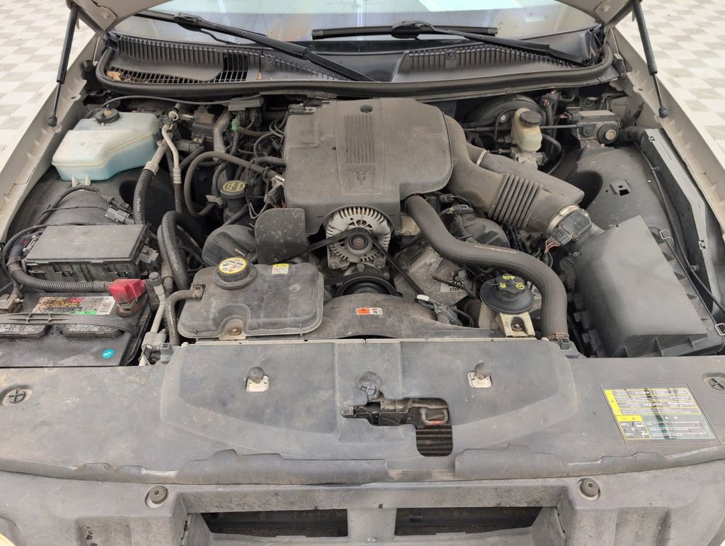 Used 2004 Lincoln Town Car Ultimate image 38