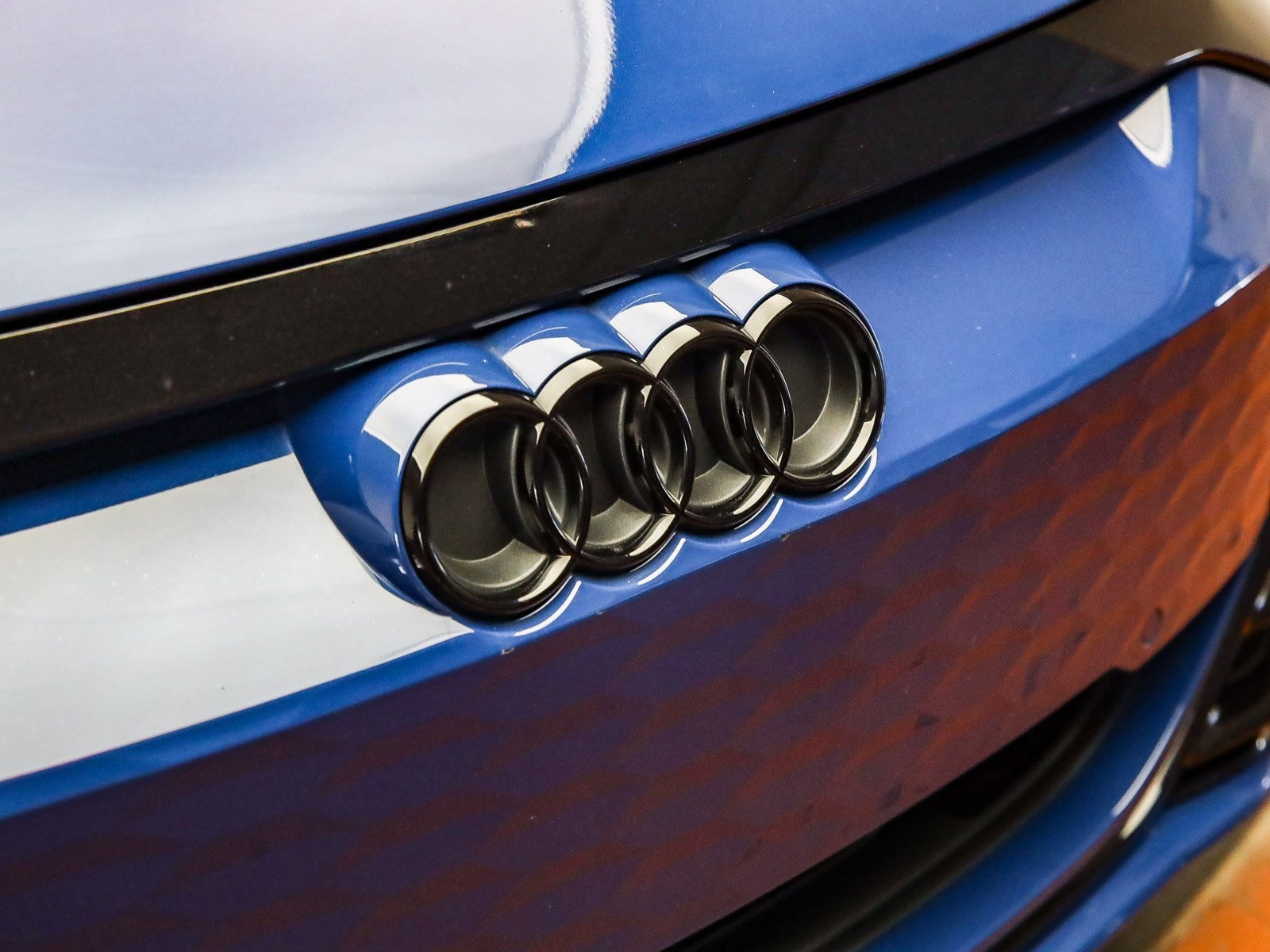 Used 2024 Audi e-tron GT Premium Plus image 14