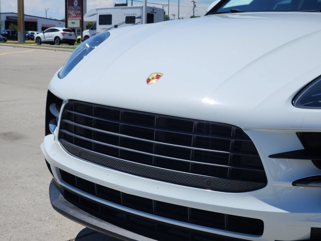 Used 2020 Porsche Macan S AWD/4WD image 40