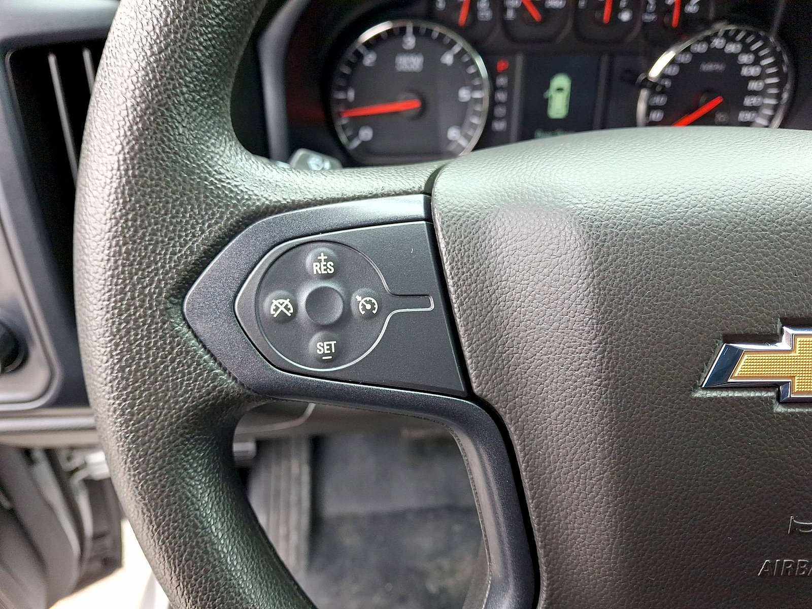 Used 2016 Chevrolet Silverado 1500 Custom RWD image 16