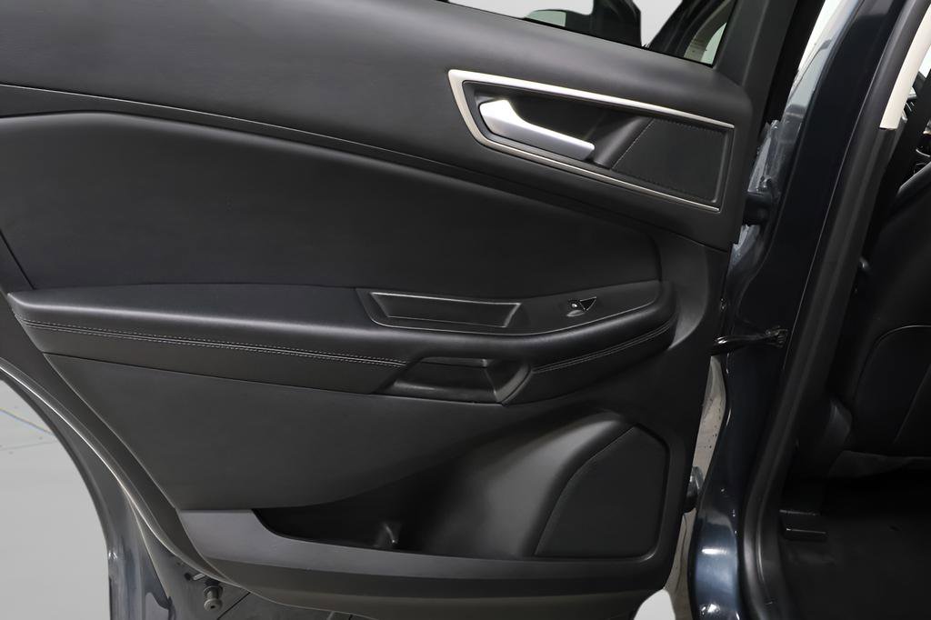 Used 2024 Ford Edge SEL w/ Convenience Package AWD/4WD image 24