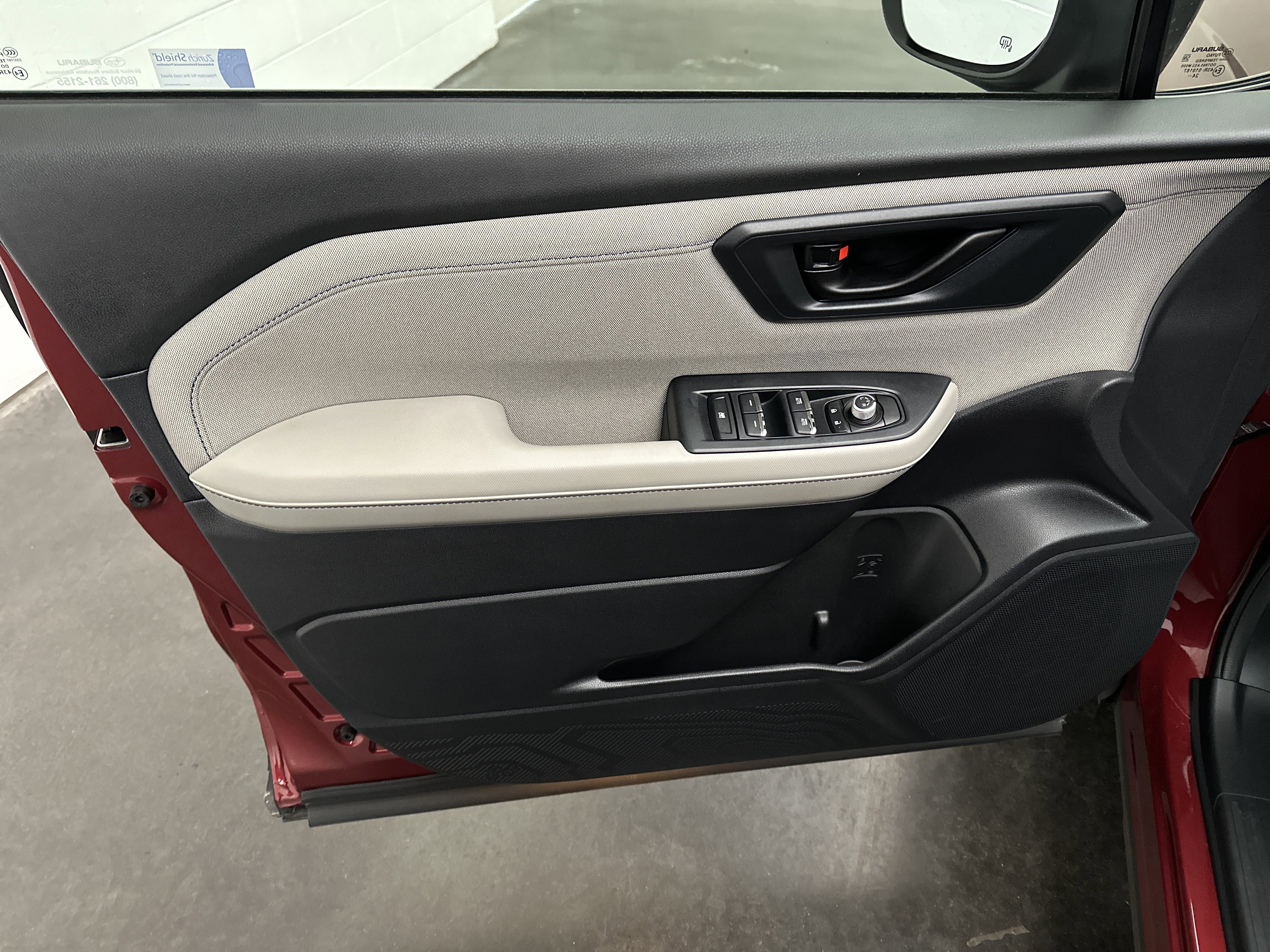 Used 2025 Subaru Forester Premium w/ Convenience Package #1 image 16