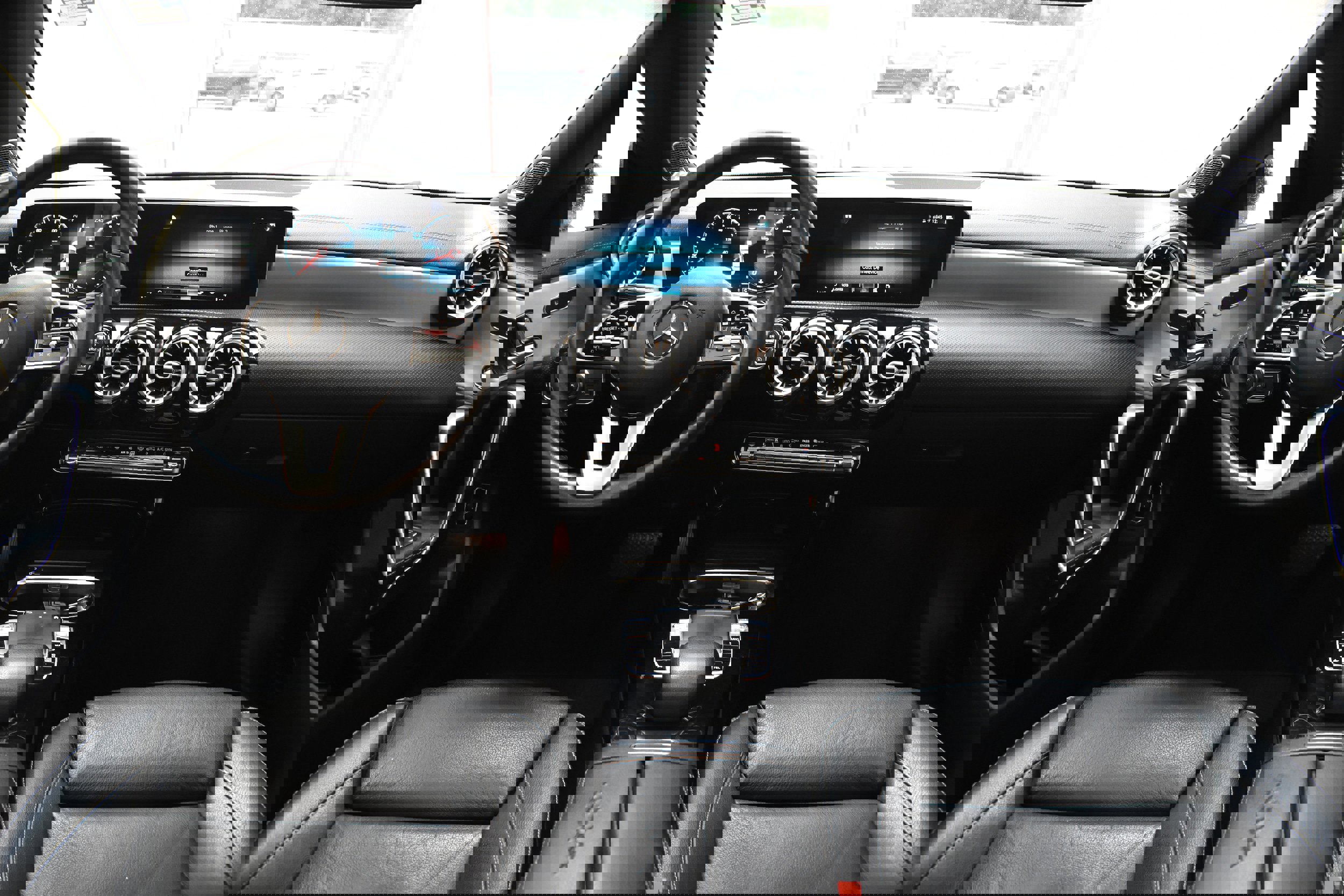 Used 2020 Mercedes-Benz CLA 250 4MATIC image 27