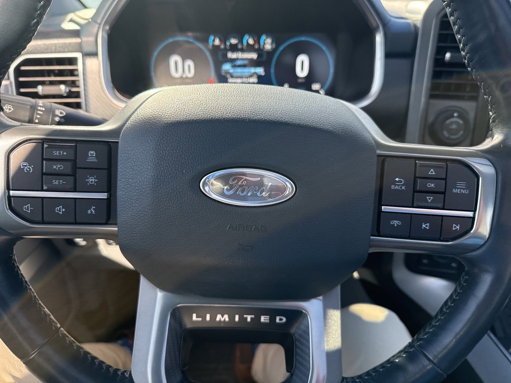 Used 2023 Ford F150 Limited image 8