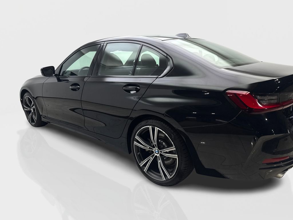 Used 2023 BMW 330i Sedan w/ Convenience Package image 14