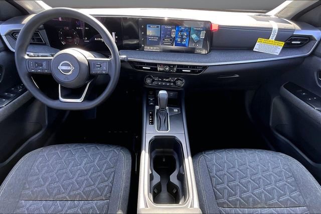New 2026 Nissan Kicks SV w/ Charging Package FWD image 5