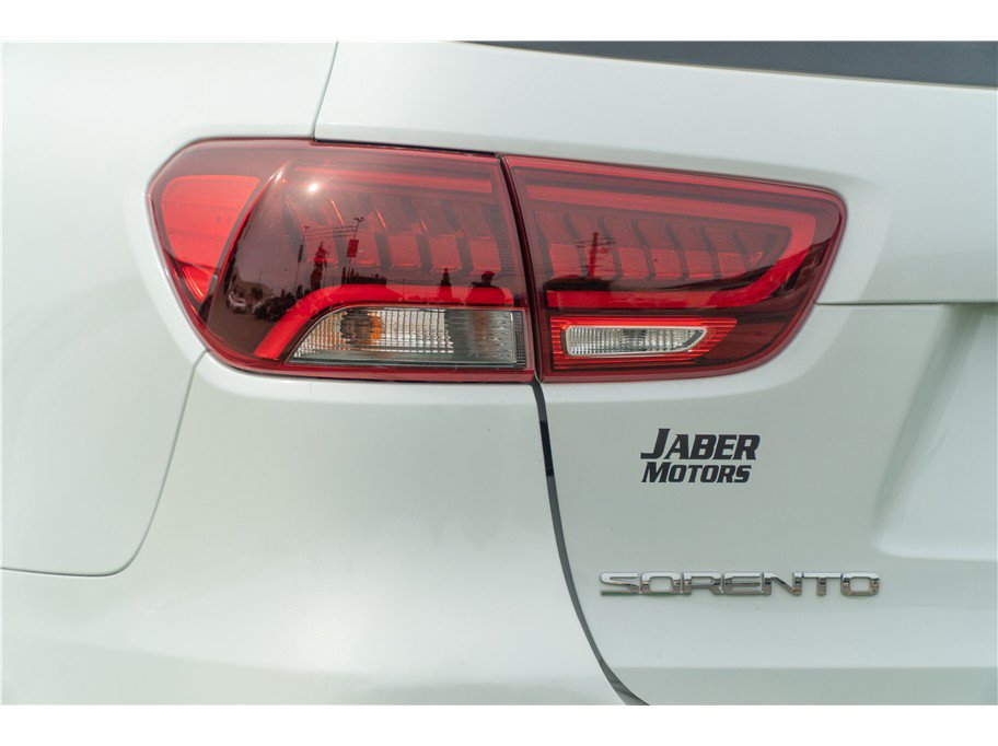 Used 2019 Kia Sorento SX FWD image 27