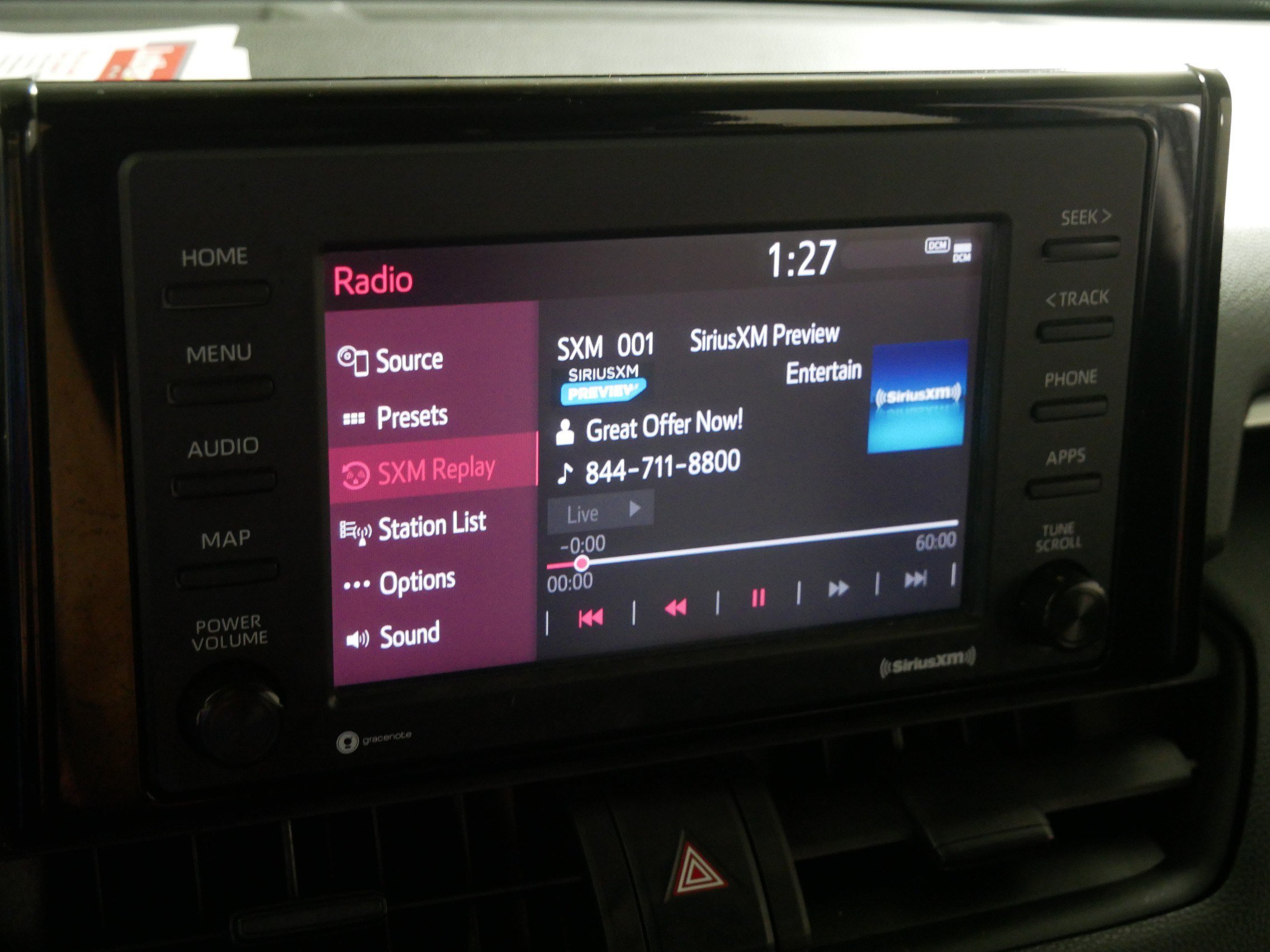 Used 2022 Toyota RAV4 XLE AWD/4WD image 22