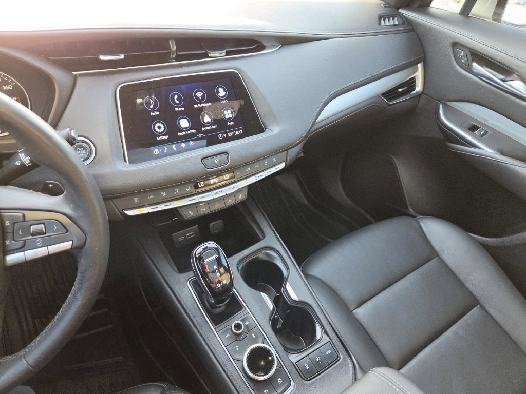Used 2023 Cadillac XT4 Premium Luxury w/ Cold Weather Package FWD image 25