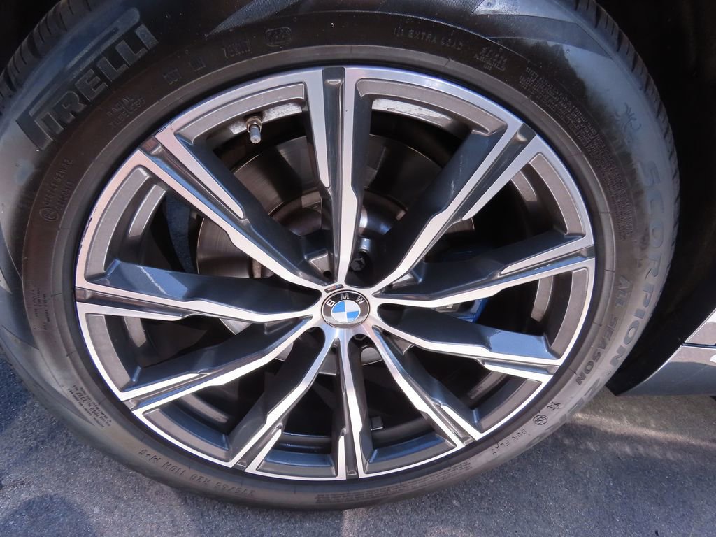 Used 2019 BMW X5 xDrive40i AWD/4WD image 17