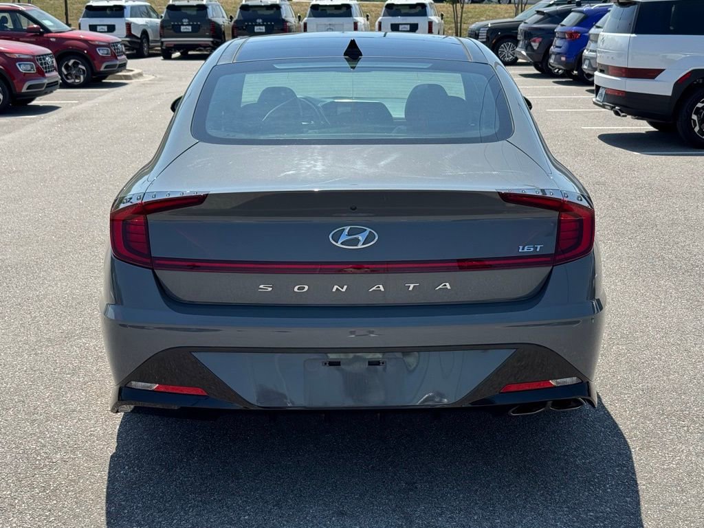 Certified 2021 Hyundai Sonata SEL Plus w/ Tech Package FWD image 12