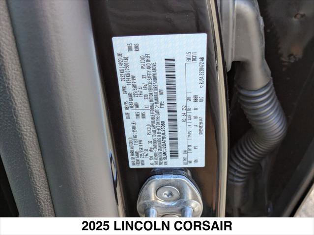 New 2025 Lincoln Corsair Reserve image 15