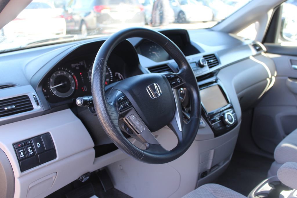Used 2014 Honda Odyssey EX image 11
