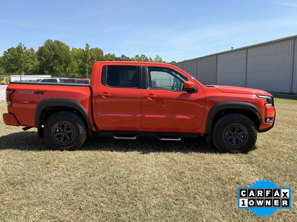 Used 2025 Nissan Frontier PRO-4X w/ Pro Convenience Package AWD/4WD image 2