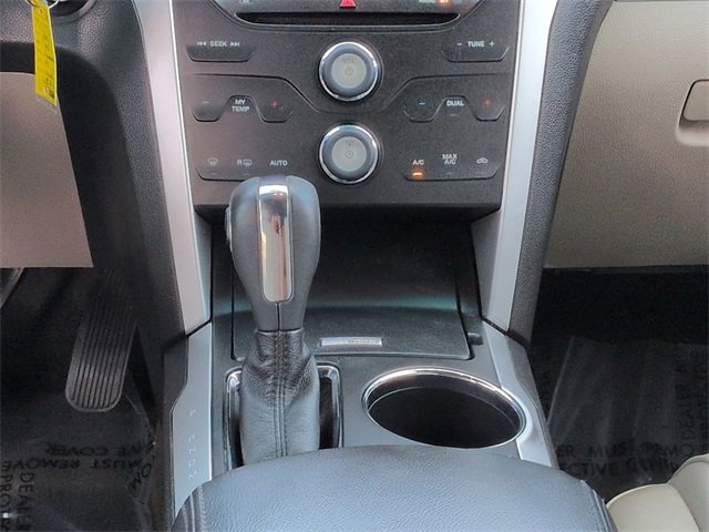 Used 2013 Ford Explorer XLT image 19