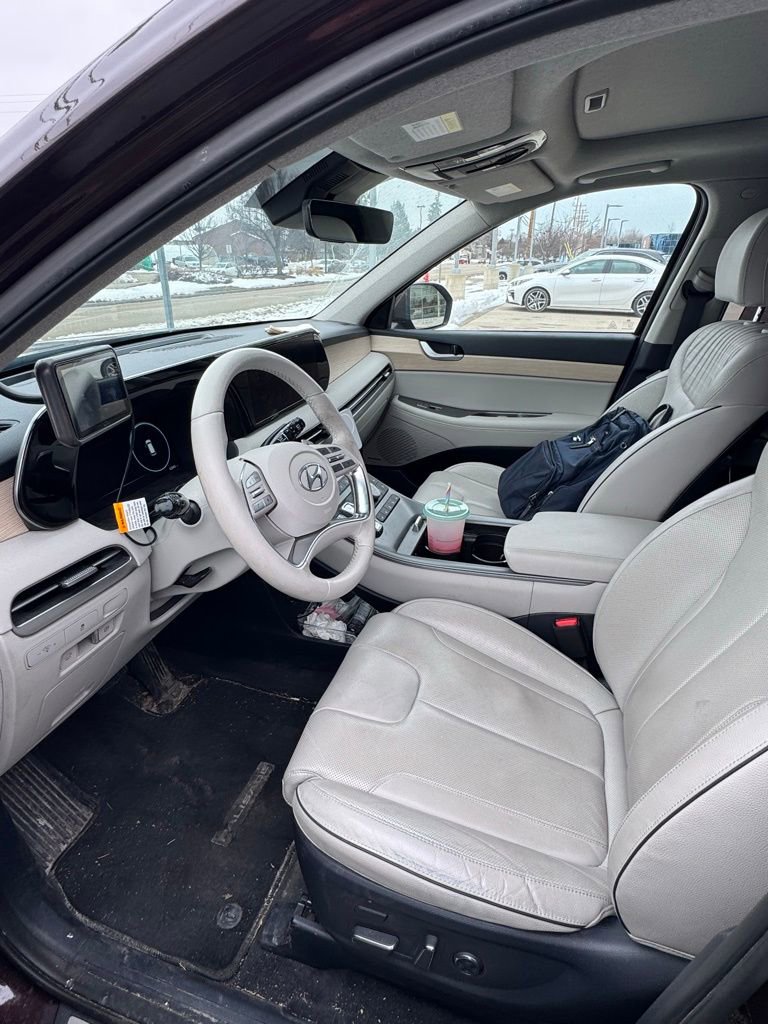 Used 2023 Hyundai Palisade Limited w/ Cargo Package image 8