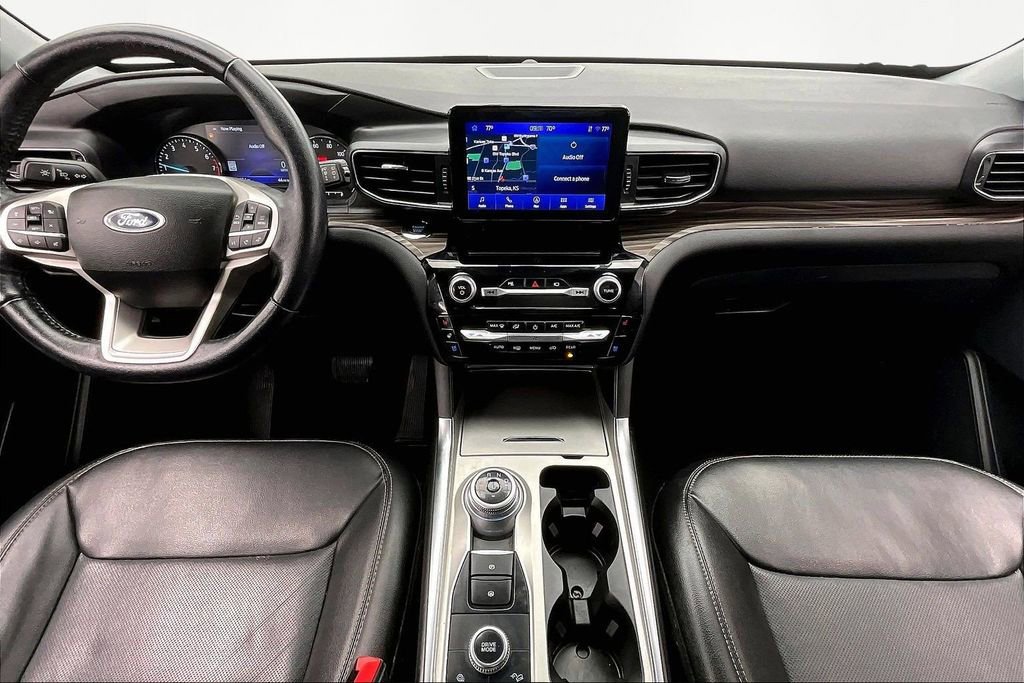 Used 2022 Ford Explorer Limited w/ Equipment Group 301A image 16