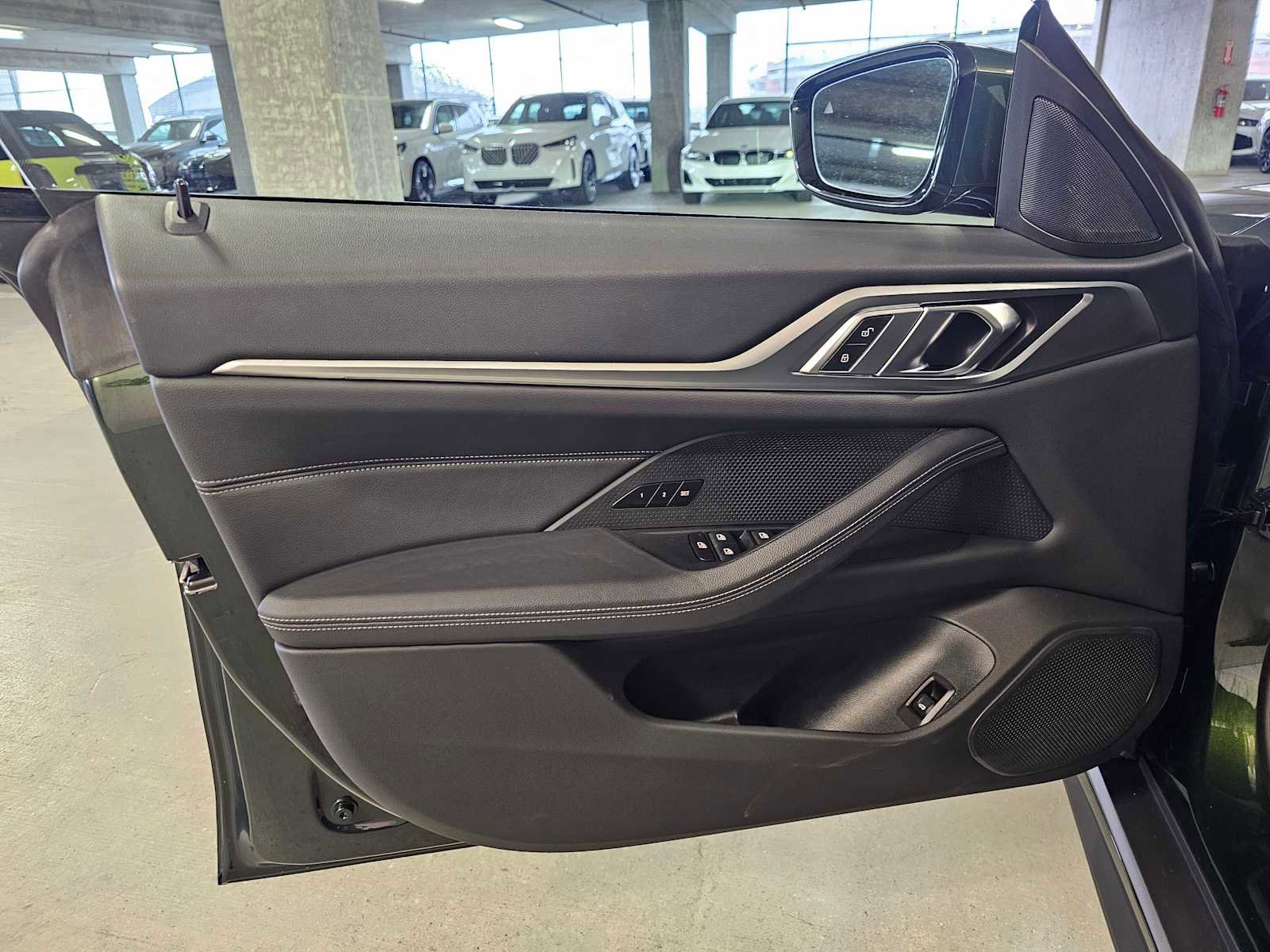 Used 2023 BMW i4 eDrive35 w/ Premium Package image 31
