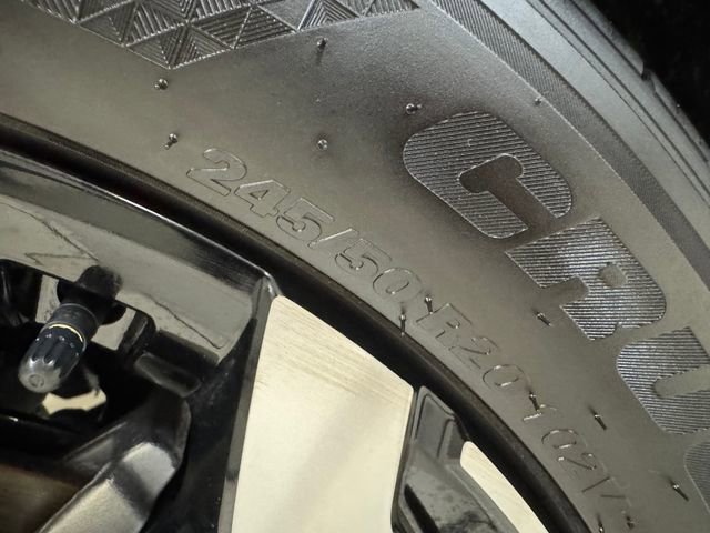 Used 2025 Kia Telluride S FWD image 25