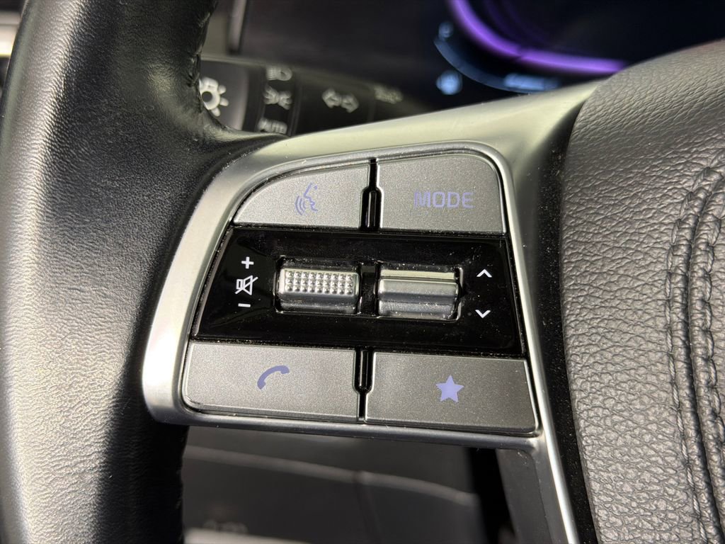 Used 2025 Kia Telluride S FWD image 27