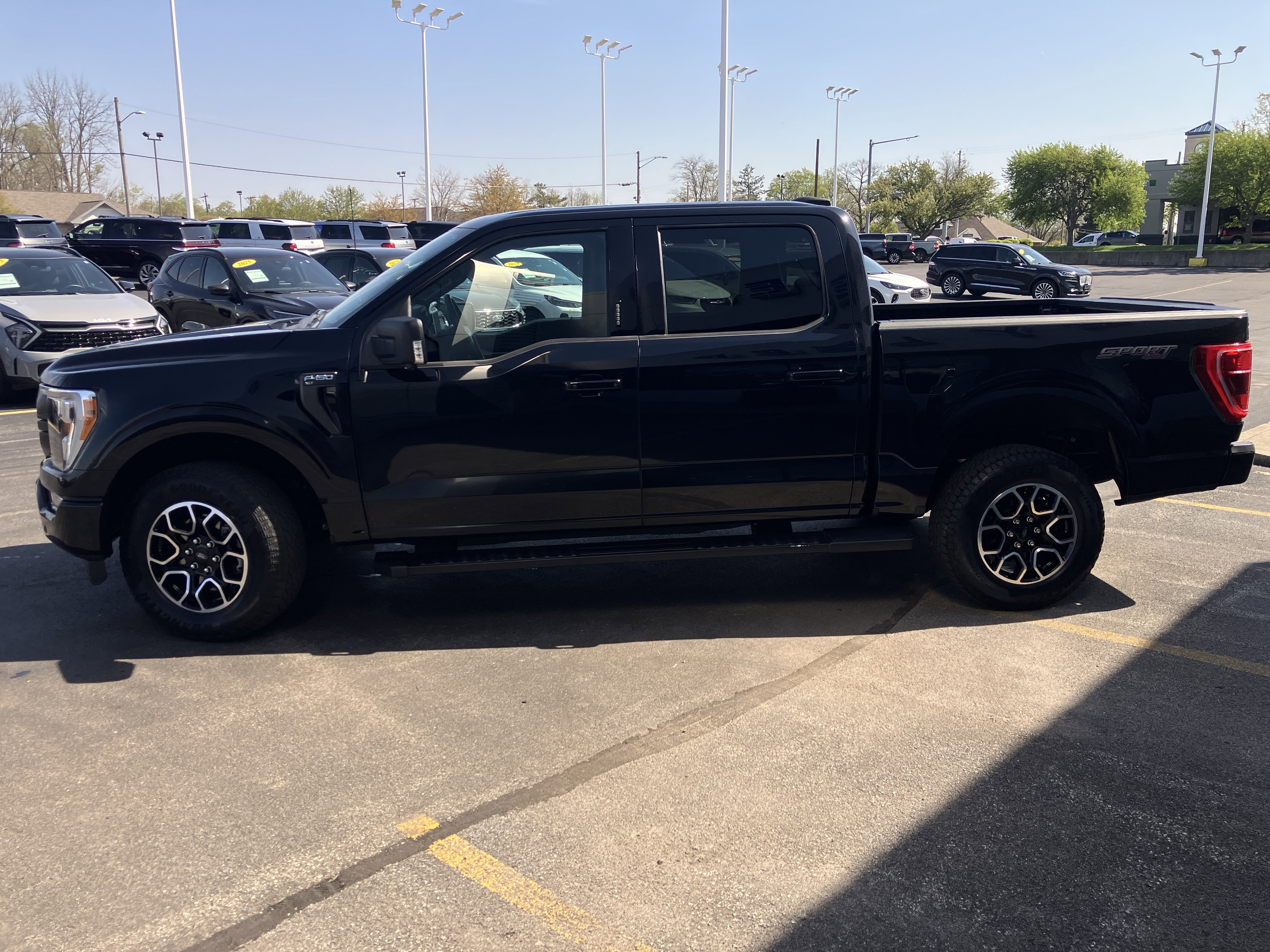 Used 2023 Ford F150 XLT w/ Equipment Group 302A High AWD/4WD image 4