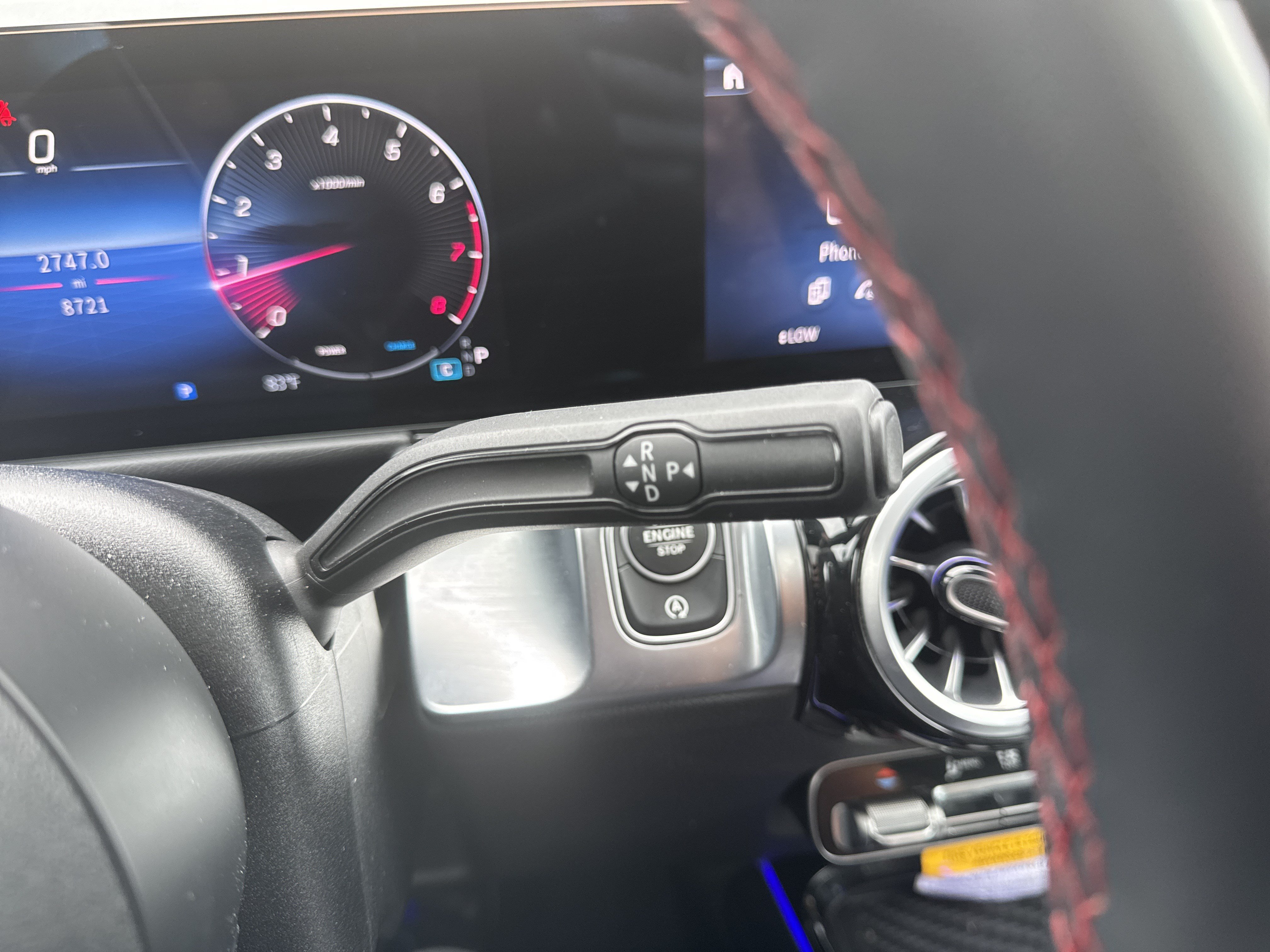 Certified 2025 Mercedes-Benz GLB 250 4MATIC image 26