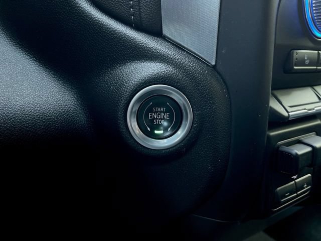 Used 2021 GMC Sierra 1500 Elevation w/ X31 Off-Road Package AWD/4WD image 17