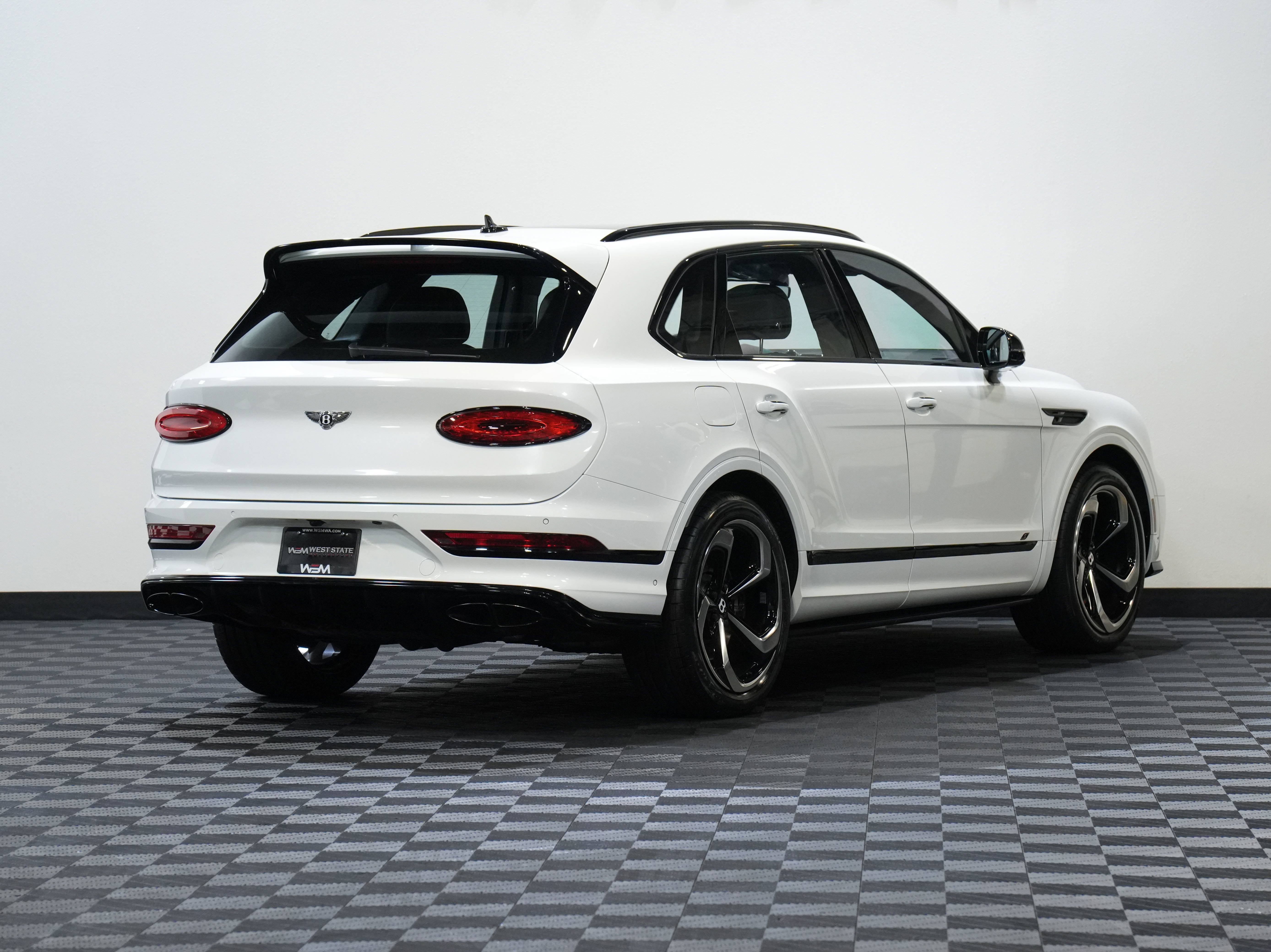 Used 2022 Bentley Bentayga image 6