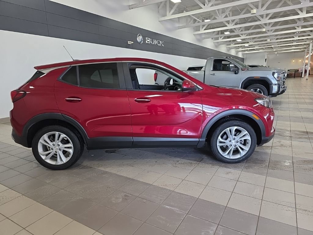 Used 2020 Buick Encore GX Preferred w/ Cold Weather Comfort Package image 7