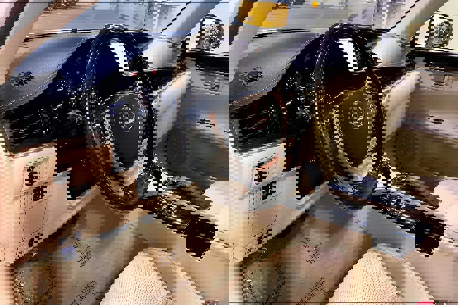 Used 2015 Lexus ES 350 image 17