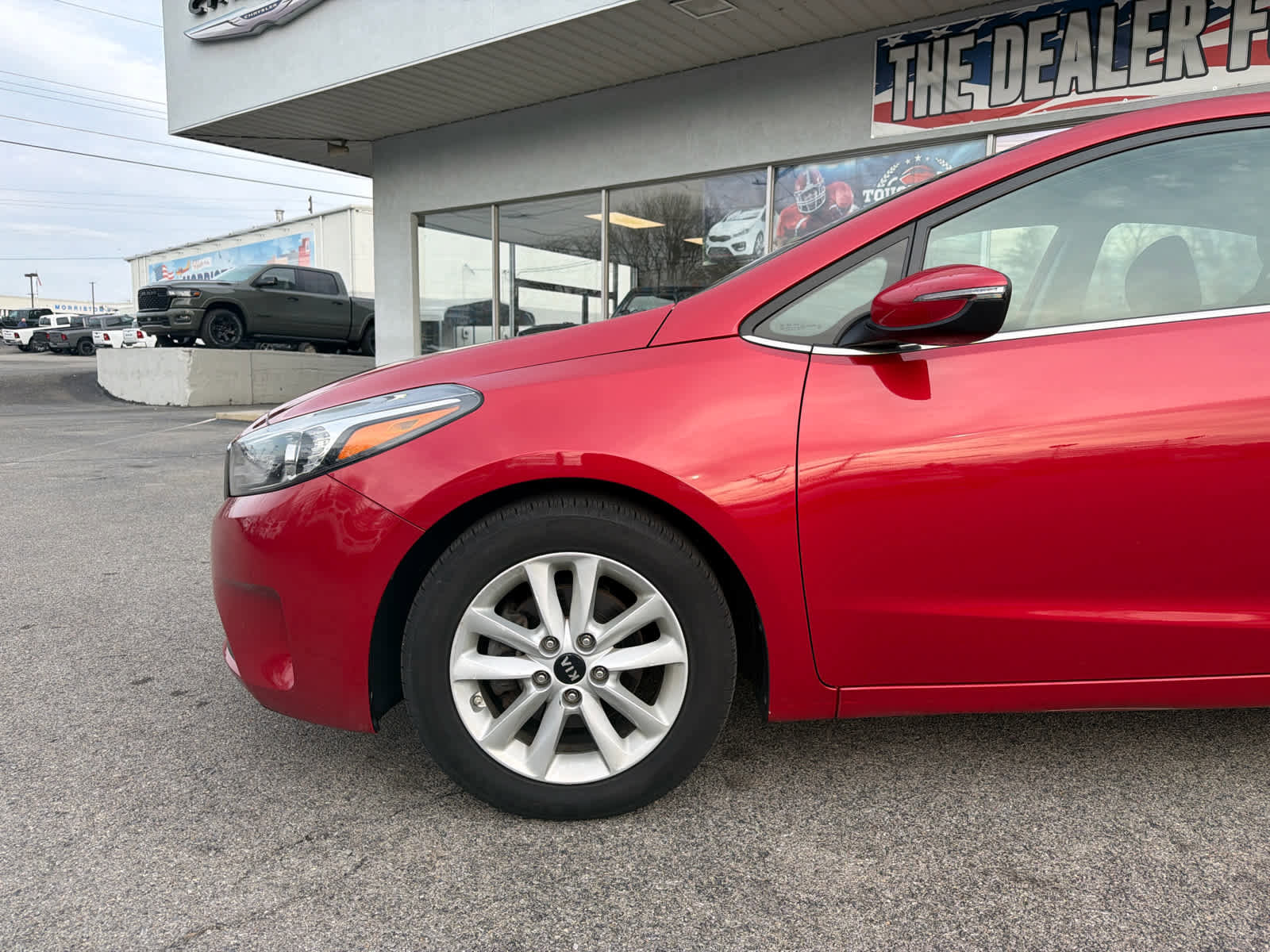 Used 2017 Kia Forte S w/ S Technology Package image 3