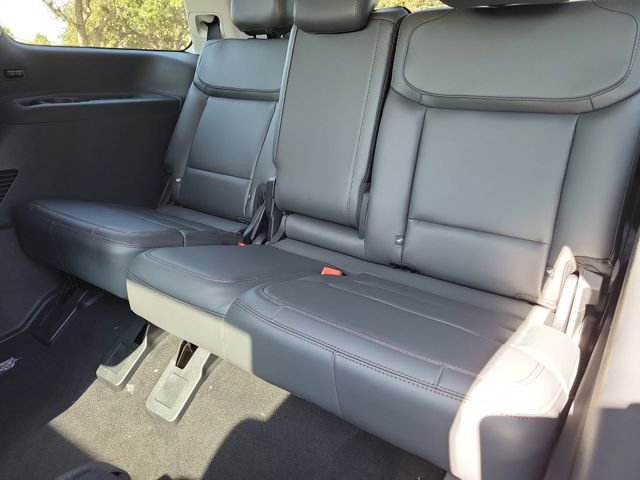 New 2025 Ford Expedition Active image 25