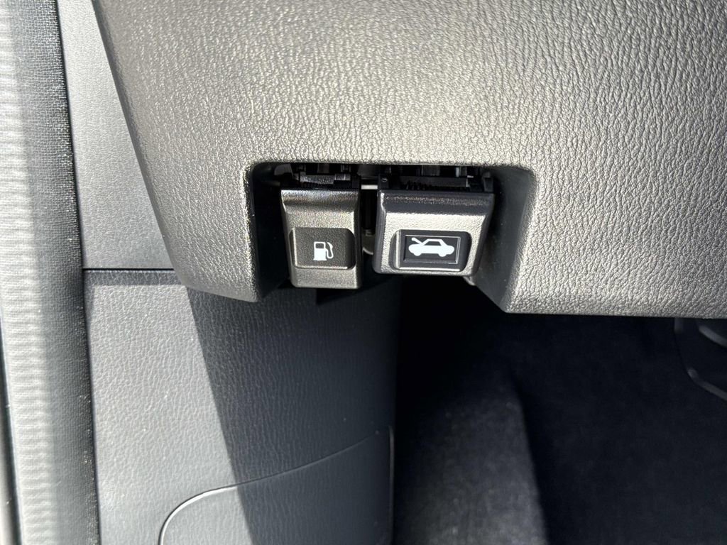 Certified 2023 MAZDA CX-5 Signature AWD/4WD image 46