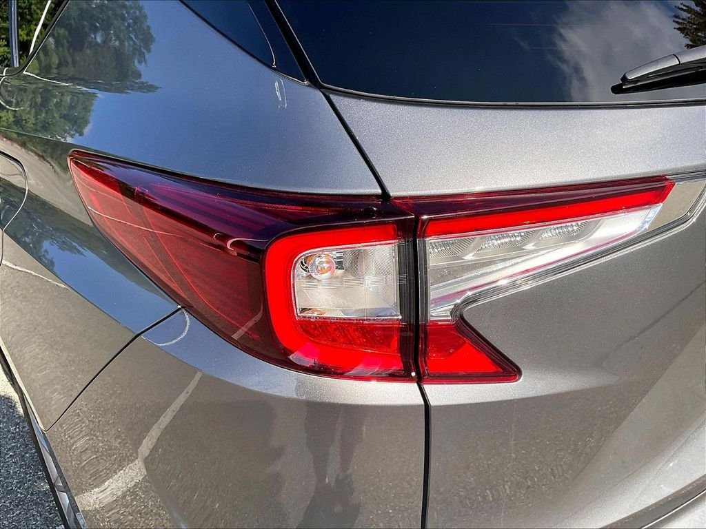 Used 2024 Acura RDX SH-AWD image 33