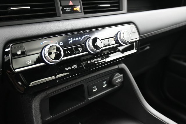 New 2026 Honda Pilot Touring image 36