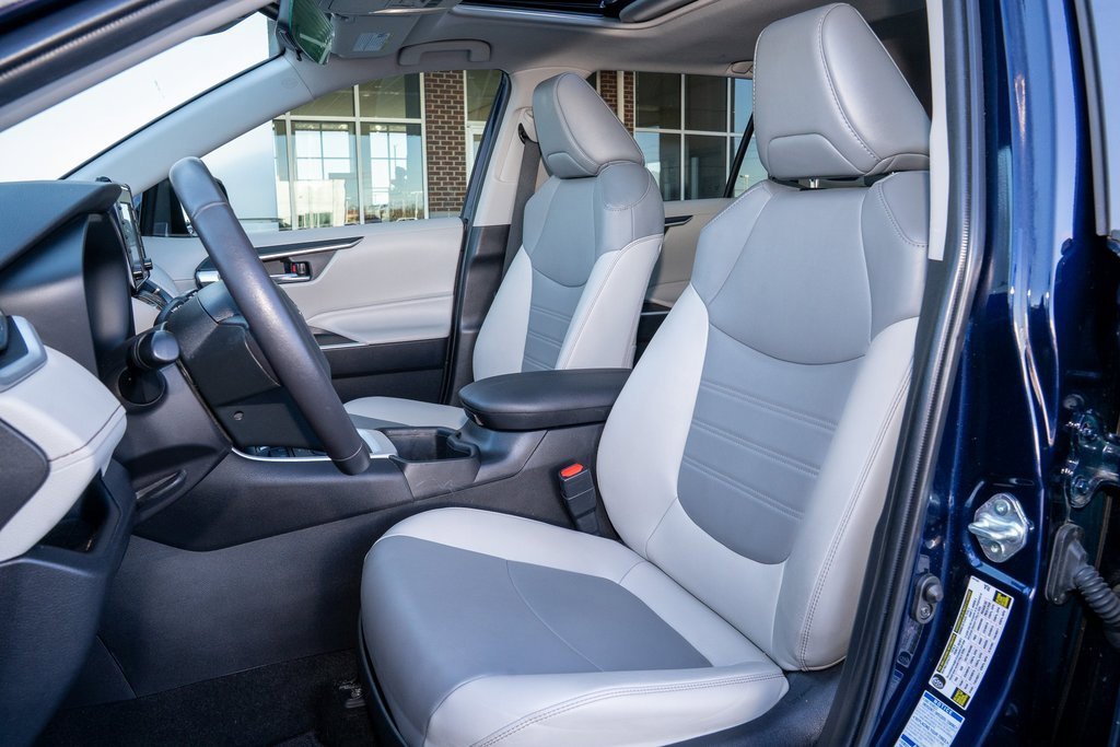 Certified 2022 Toyota RAV4 XLE Premium image 13